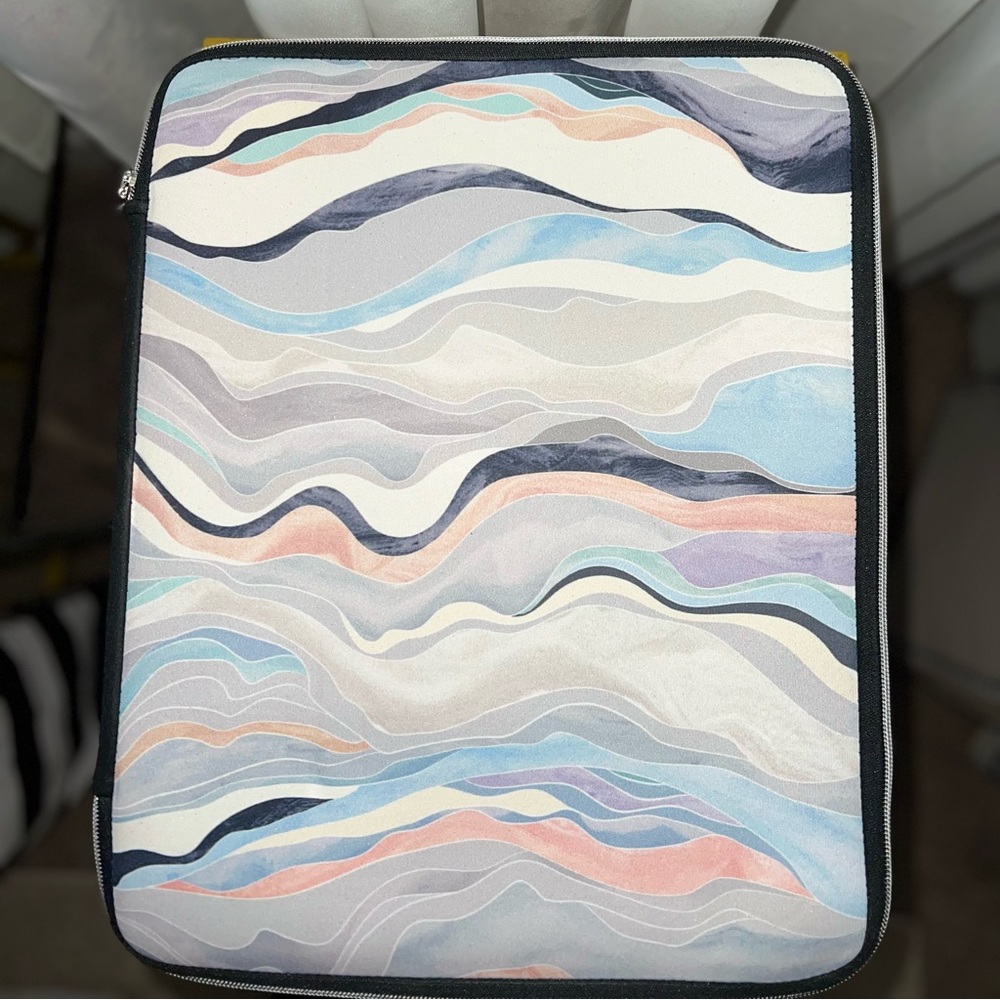 Erin Condren Extra Large Pen/Pencil/Small Marker Folio